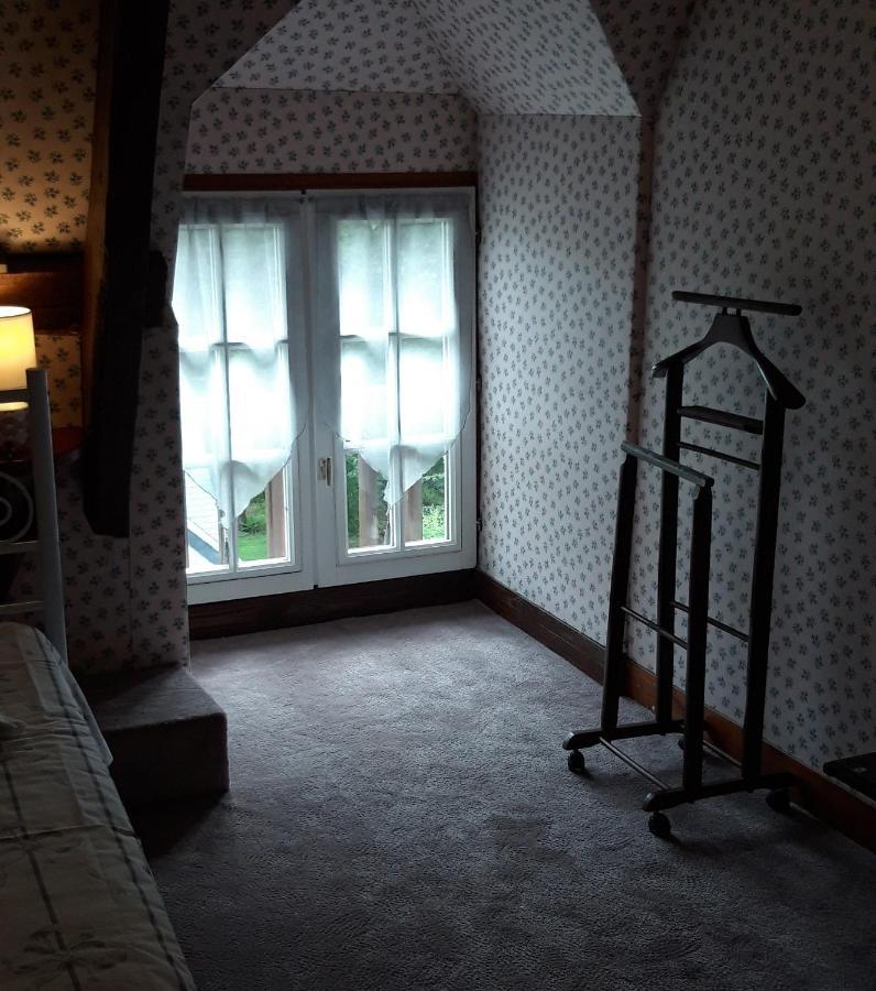 Le Chalet Suisse - Chambre Aux Fleurs Le Vicel Exterior photo